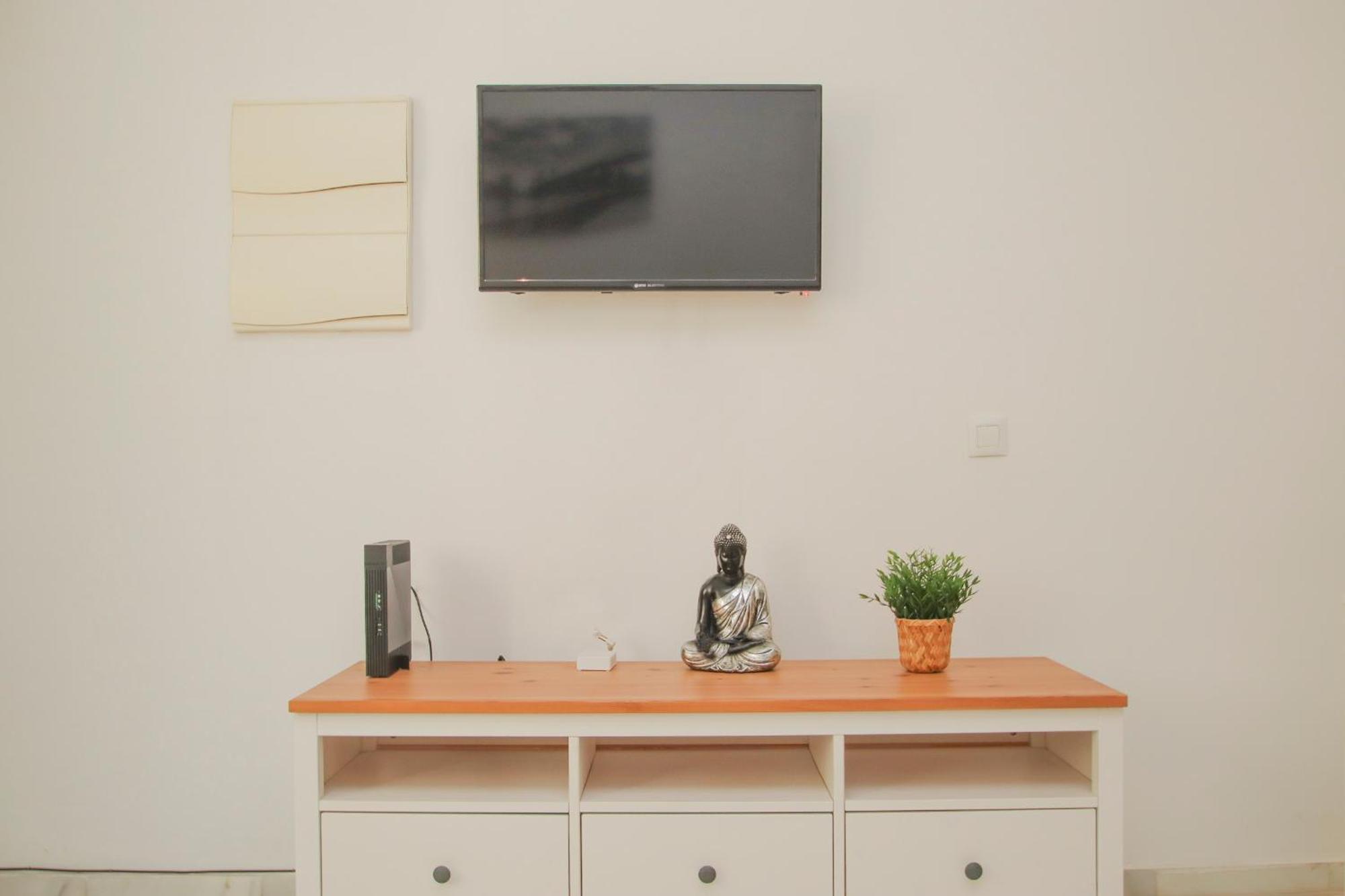 Lovely Apt In The City Center - 15M Walk Giralda 세비야 외부 사진
