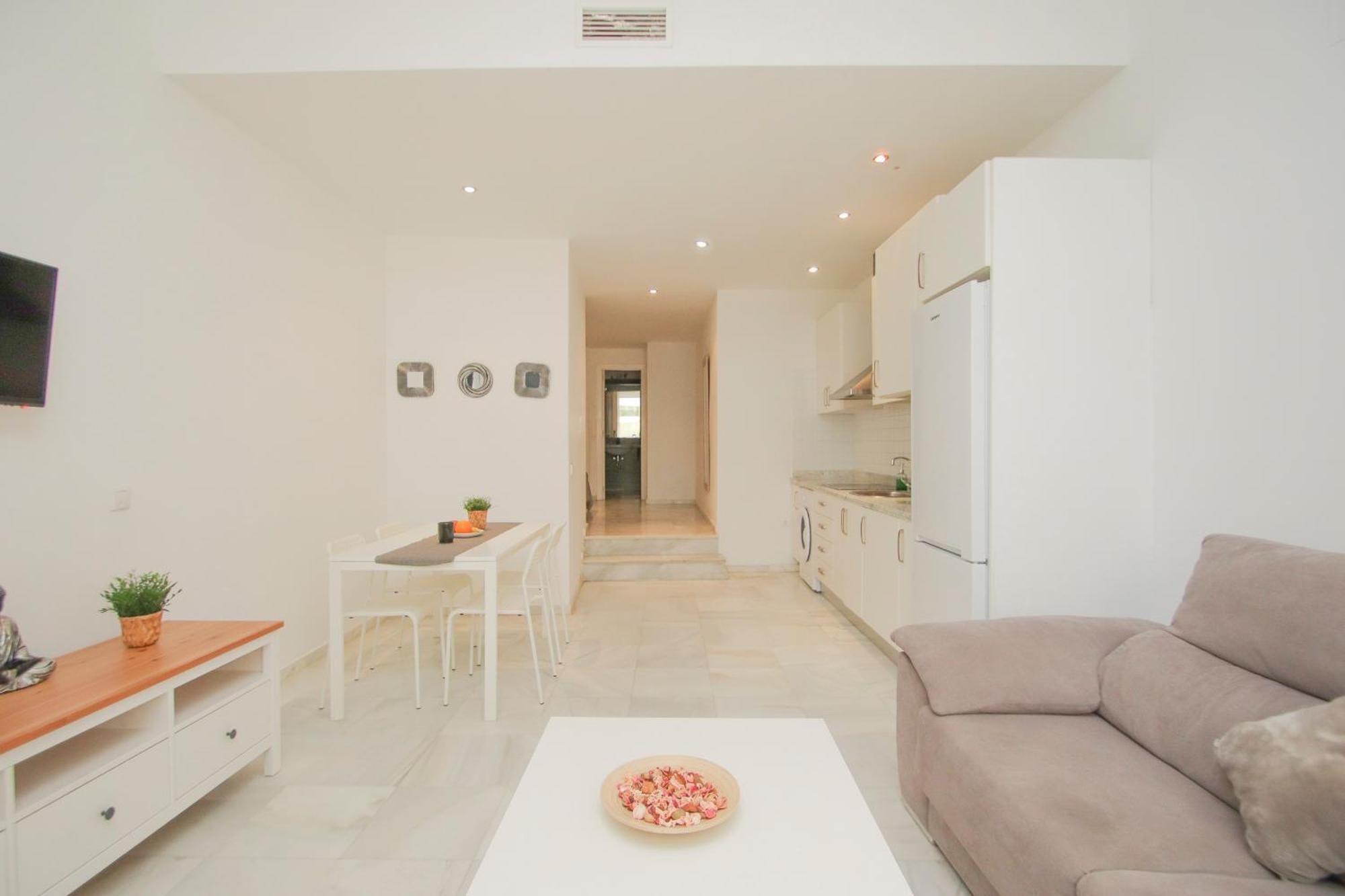 Lovely Apt In The City Center - 15M Walk Giralda 세비야 외부 사진