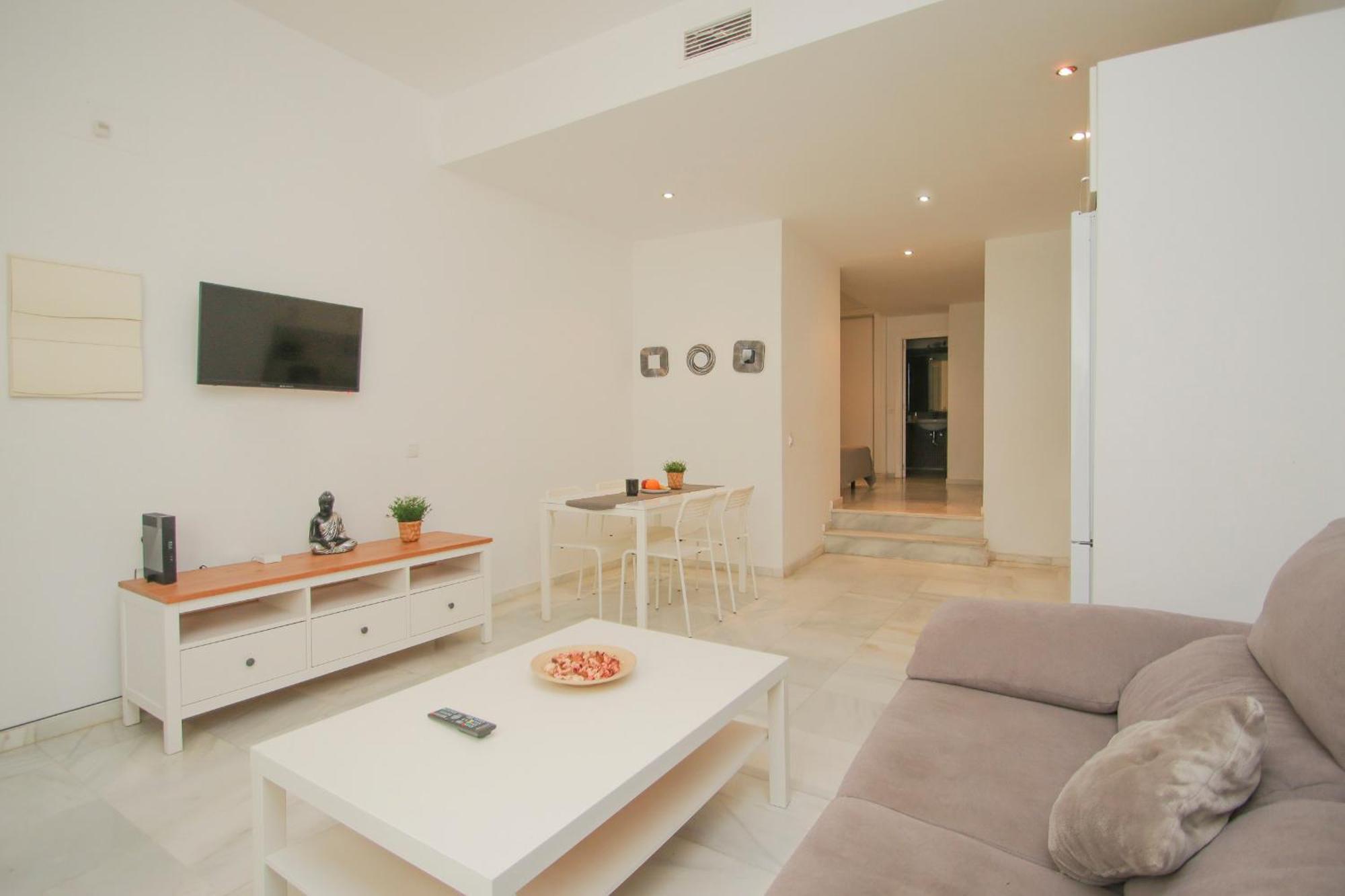 Lovely Apt In The City Center - 15M Walk Giralda 세비야 외부 사진