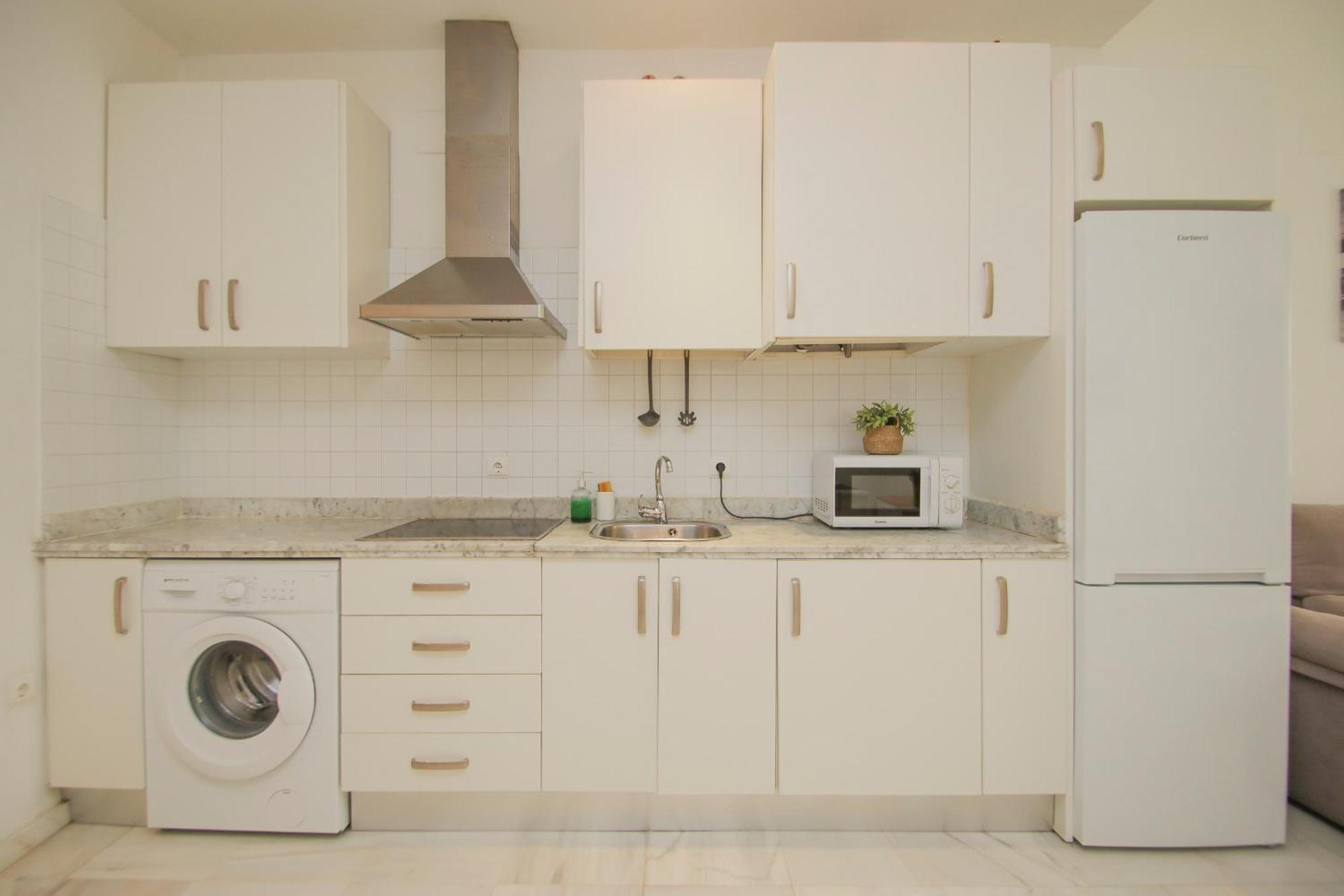 Lovely Apt In The City Center - 15M Walk Giralda 세비야 외부 사진