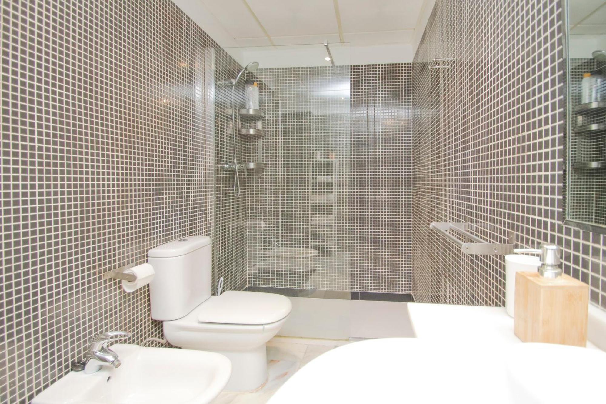 Lovely Apt In The City Center - 15M Walk Giralda 세비야 외부 사진